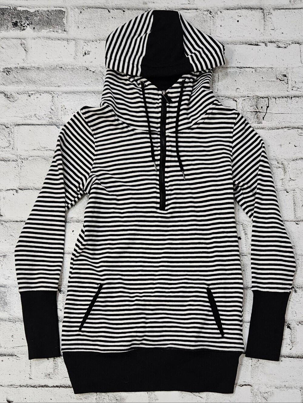 Jo&Co Jeans Striped Half Zip Hoodie Tunic Thumbhole Sweater